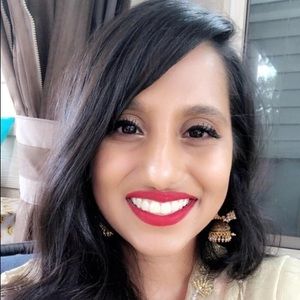 Meet your Posher, Uzma